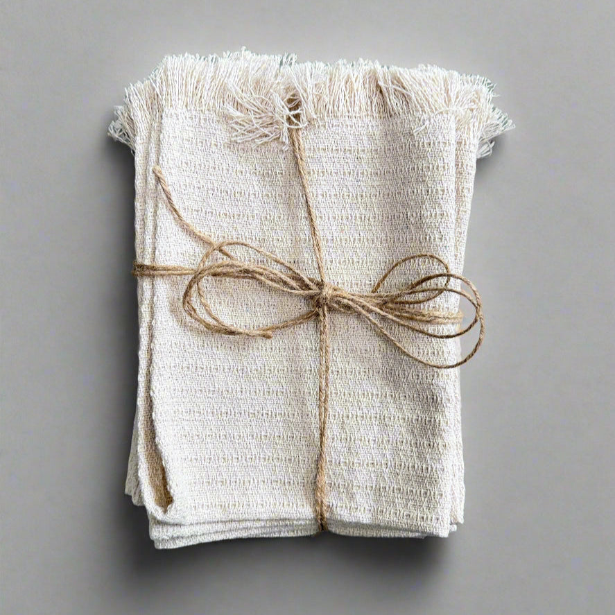 Beige Waffle Fabric Fringe Placemats (Set of 4)